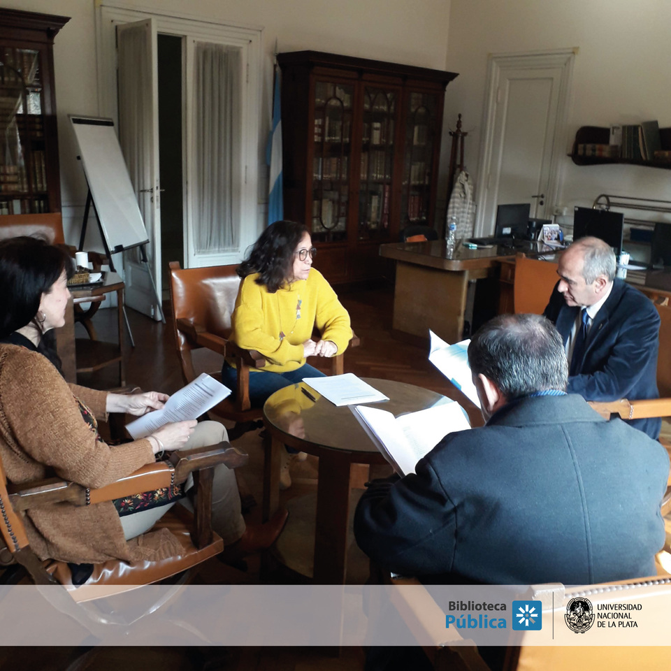 El Presidente de la UNLP en la Biblioteca Pública