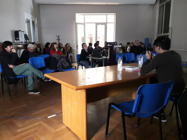 Sala de Conferencias - Charla en la muestra Formatos Expandidos Sala de Conferencias - Charla en la muestra Formatos Expandidos