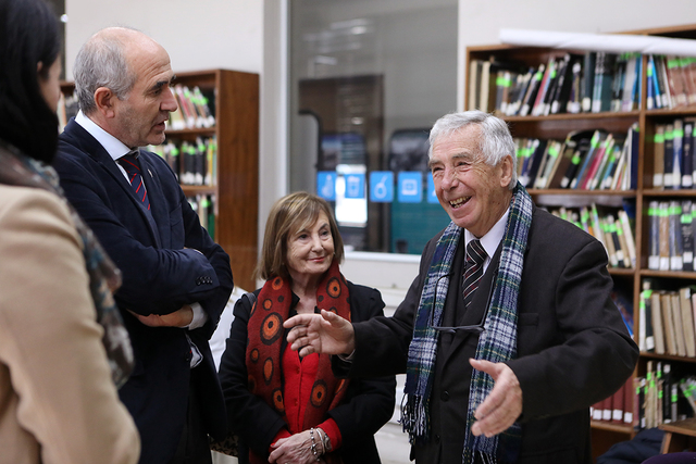 donación de libro de prensa Donación de Carlos Alberto Guzman