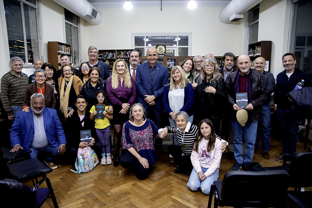 concurso literario 120 unlp